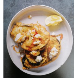 Beignets aubergines chèvre et miel